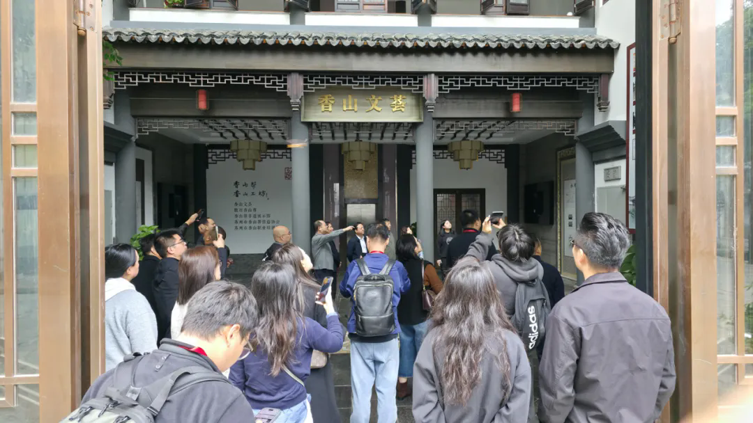 1761197130163562.png 640.webp (7).png